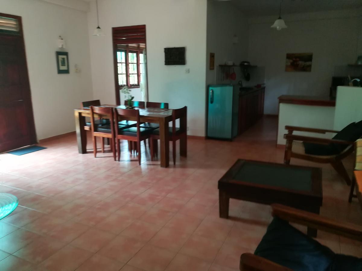 White Villa Унаватуна Экстерьер фото